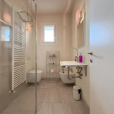 Paradiso Sotto Le Stelle, Jacuzzi Vista